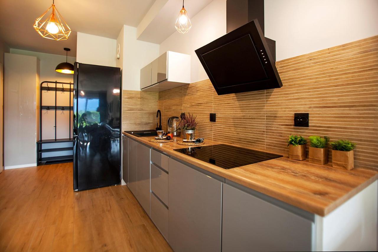 Apartament Nr 16 ชกลาร์สกา ปอเรมบา ภายนอก รูปภาพ