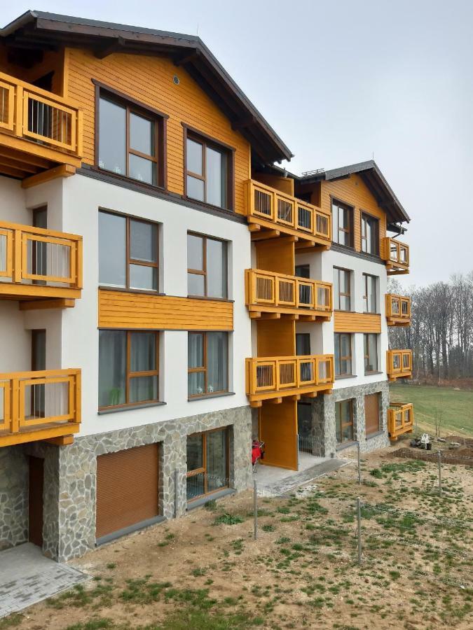 Apartament Nr 16 ชกลาร์สกา ปอเรมบา ภายนอก รูปภาพ
