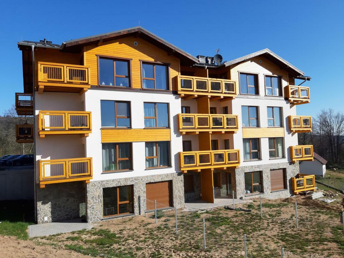 Apartament Nr 16 ชกลาร์สกา ปอเรมบา ภายนอก รูปภาพ